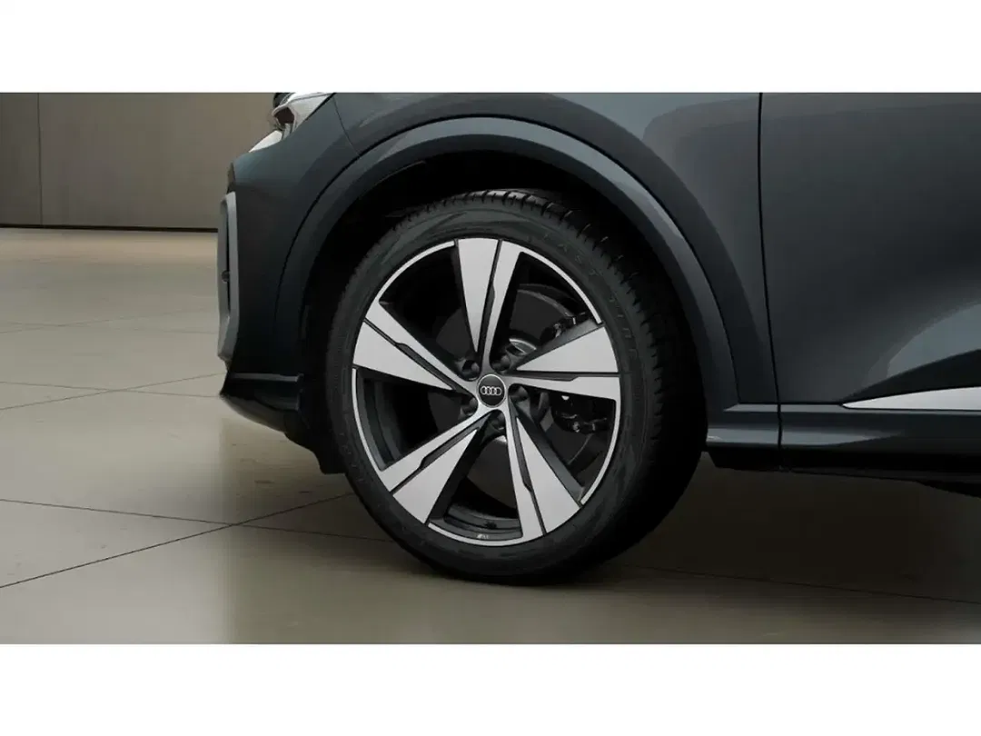 Audi SQ5 - Thumbnail 10