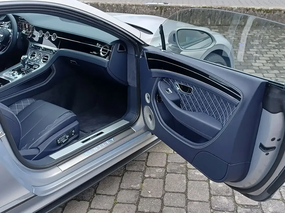 Bentley Continental GT - Thumbnail 12