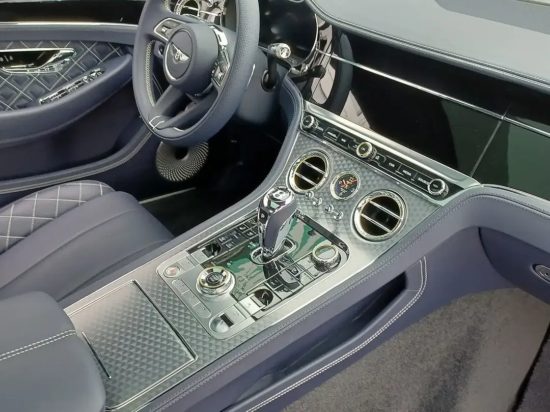 Bentley Continental GT - Thumbnail 8