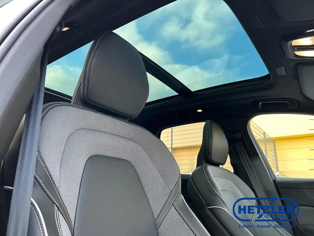 Volvo XC60 - Thumbnail 15