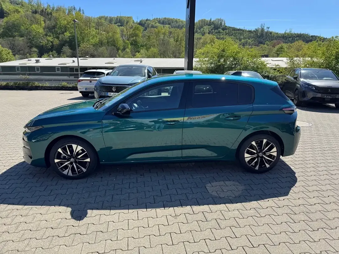 Peugeot 308 - Thumbnail 7