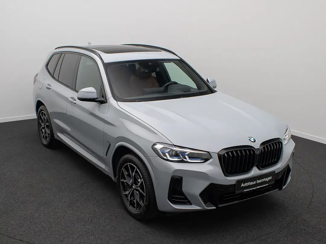 BMW X3 - Thumbnail 3