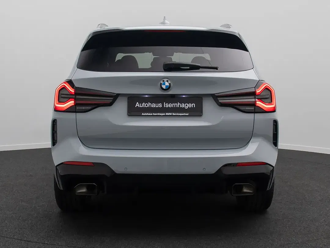 BMW X3 - Thumbnail 8