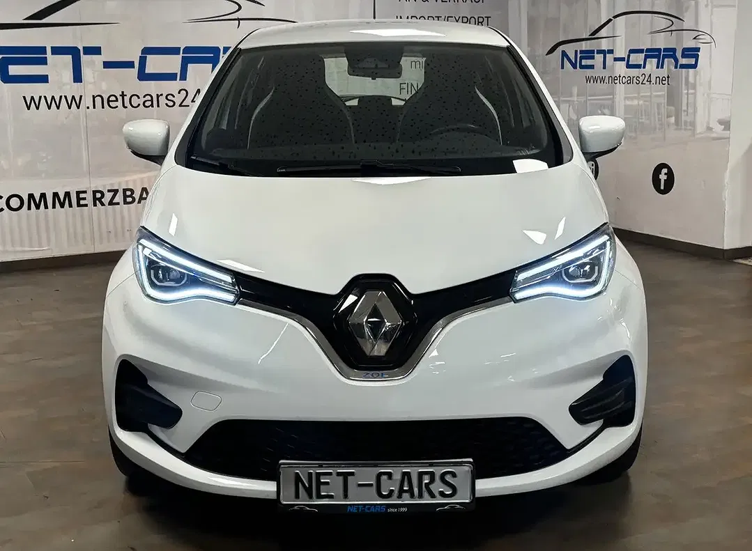 Renault ZOE - Thumbnail 11