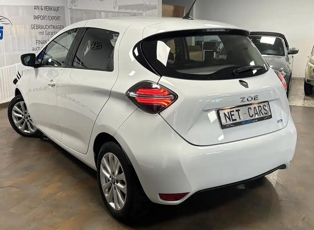 Renault ZOE - Thumbnail 4