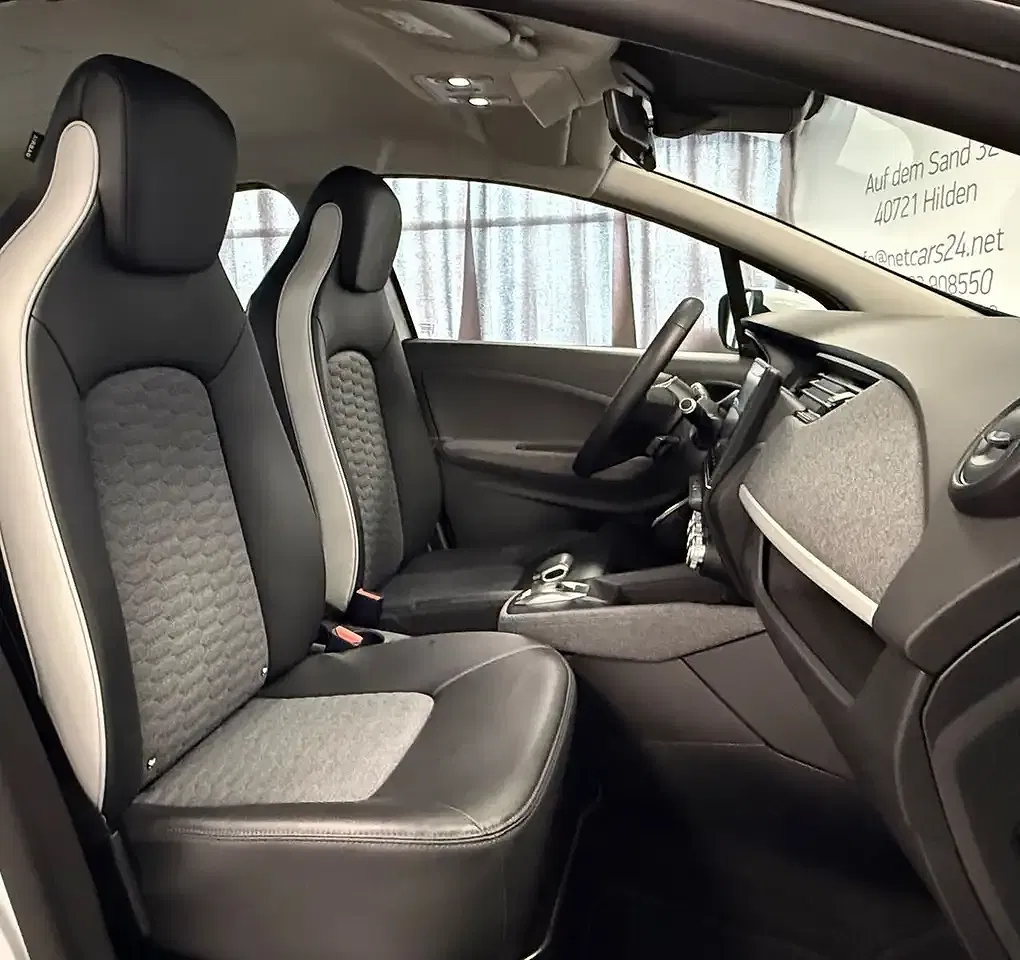 Renault ZOE - Thumbnail 6