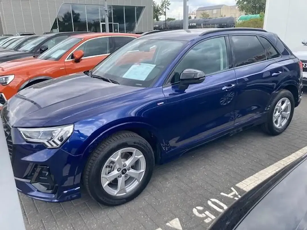 Audi Q3 - Thumbnail 7
