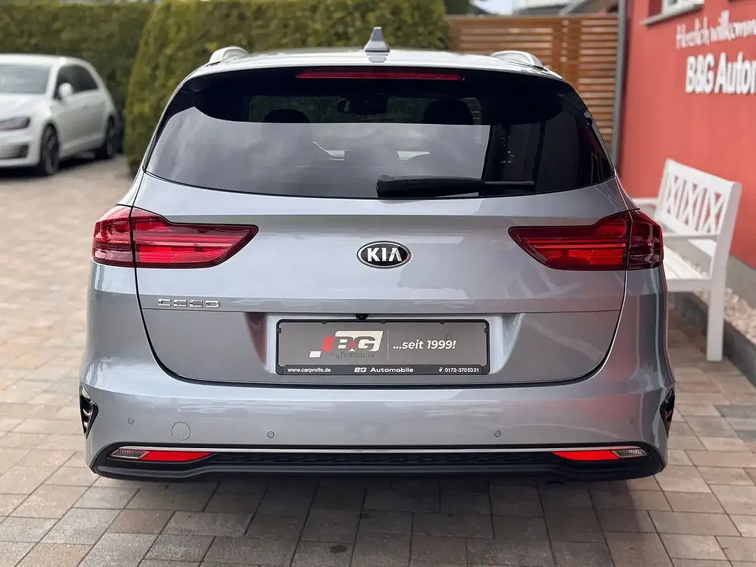 Kia Ceed SW / cee'd SW - Thumbnail 14