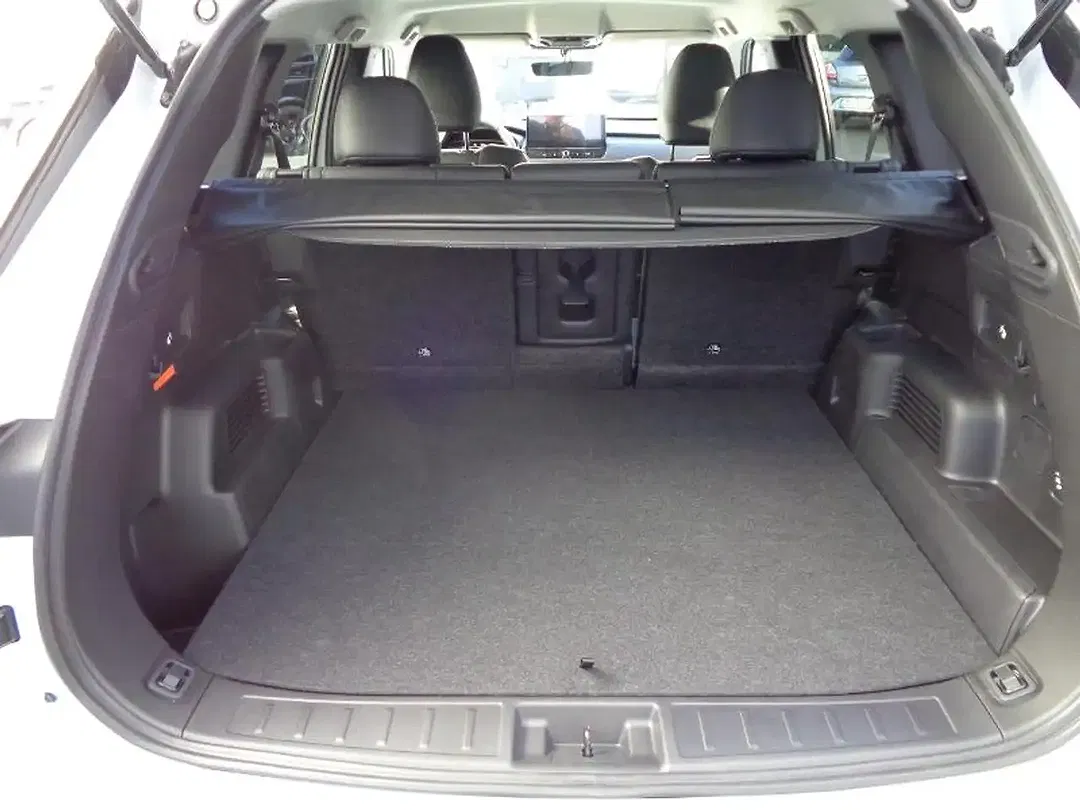 Mitsubishi Outlander - Thumbnail 6