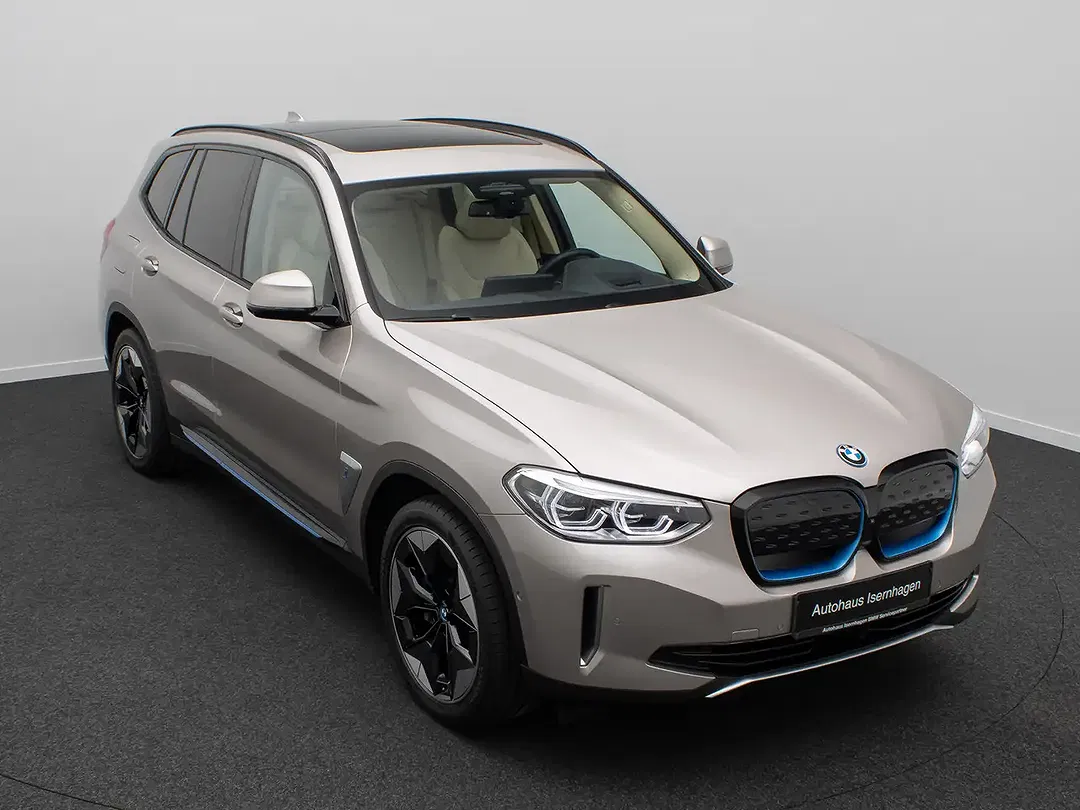 BMW X3 - Thumbnail 3