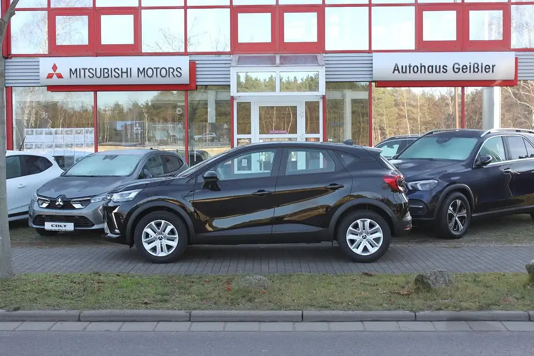 Mitsubishi ASX - Thumbnail 3