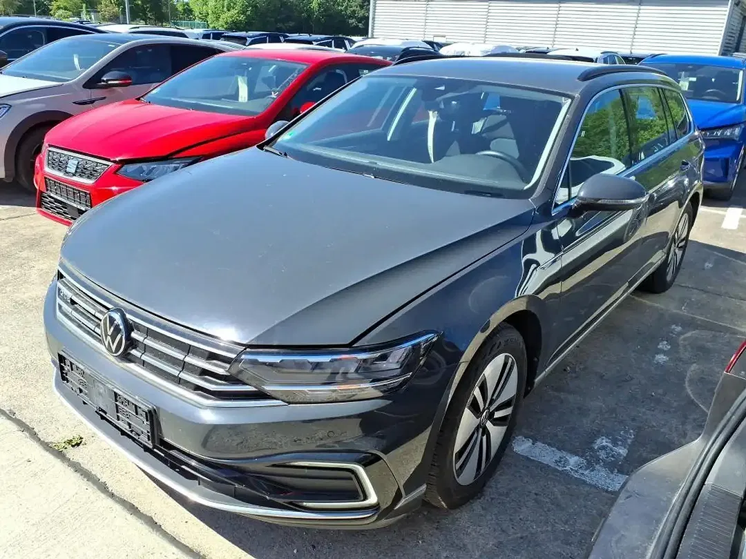 Volkswagen Passat Variant eHybrid DSG GTE - foto 1