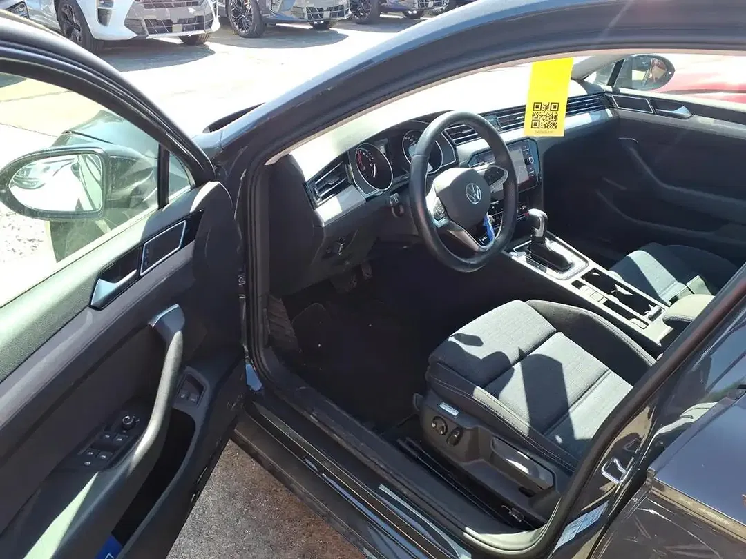 Volkswagen Passat Variant - Thumbnail 7