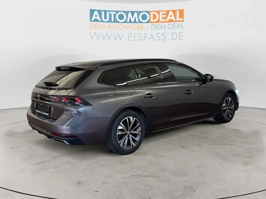 Peugeot 508 - Thumbnail 4