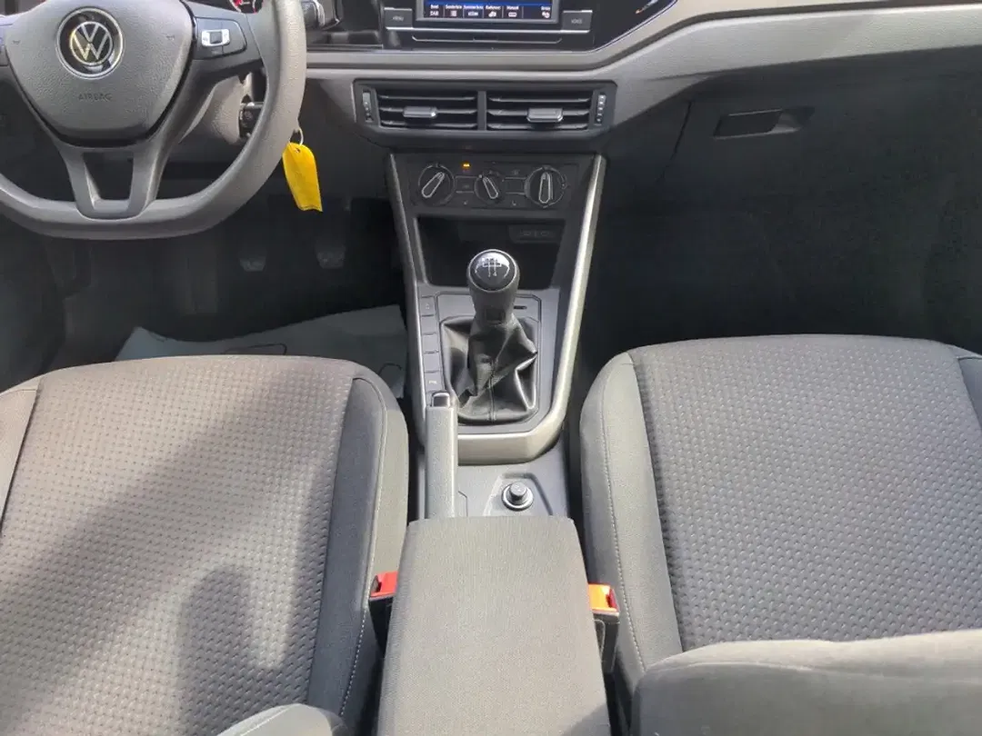 Volkswagen Polo - Thumbnail 12