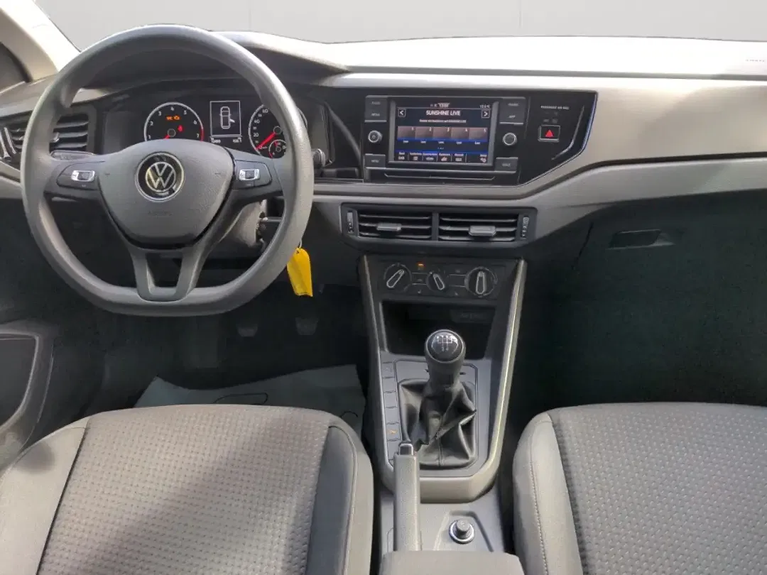 Volkswagen Polo - Thumbnail 8