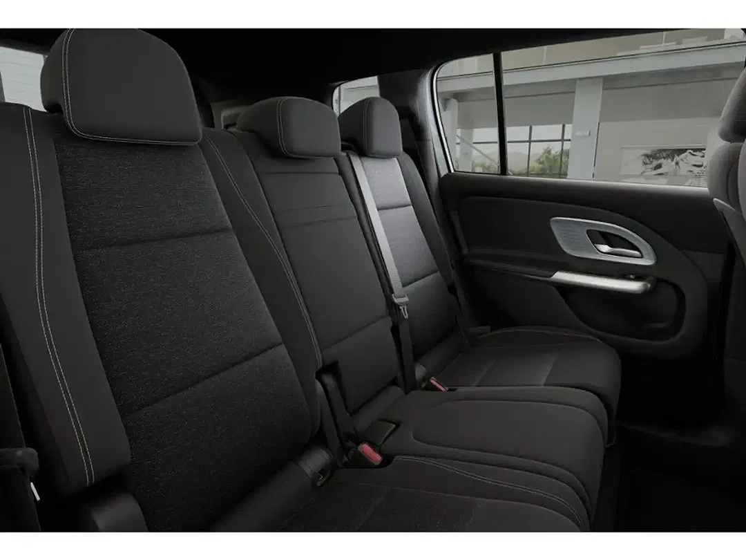Mercedes-Benz GLB 200 - Thumbnail 9