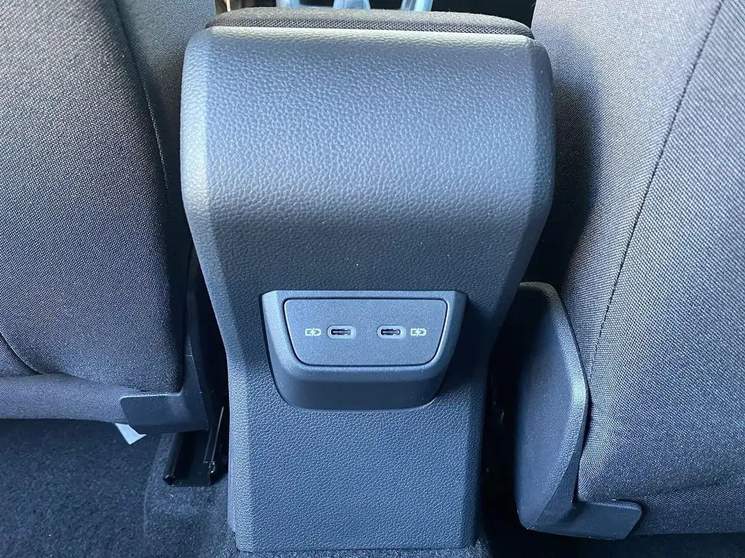 Volkswagen Taigo - Thumbnail 15
