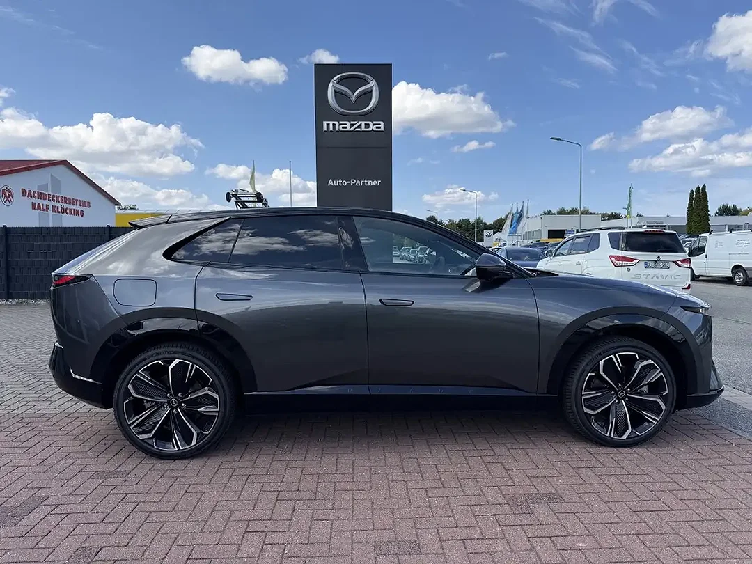 Mazda CX-6e - Afbeelding 1
