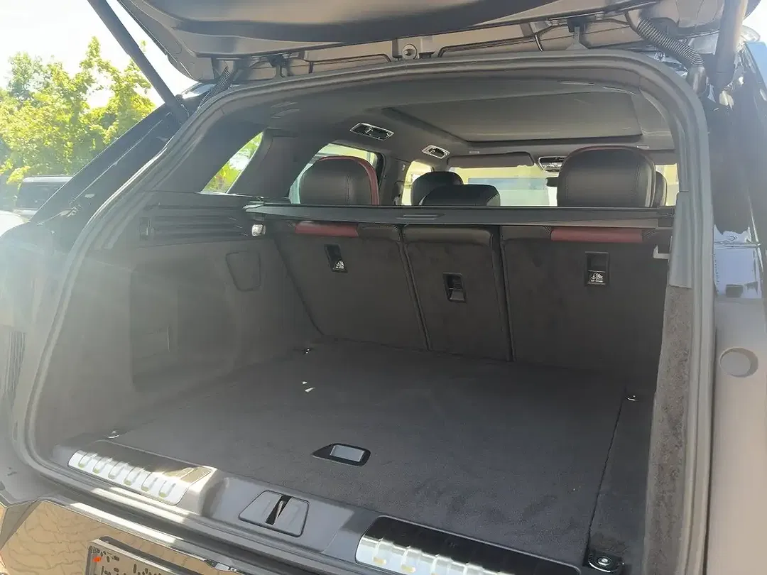 Land Rover Range Rover Sport - Thumbnail 7