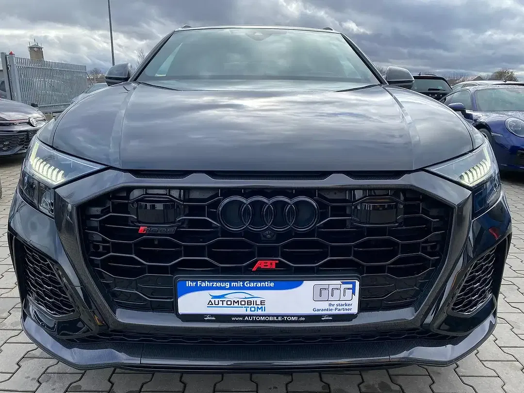 Audi RS Q8 - Thumbnail 10