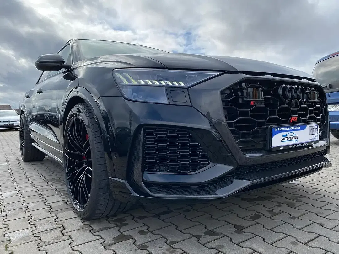 Audi RS Q8 - Thumbnail 12
