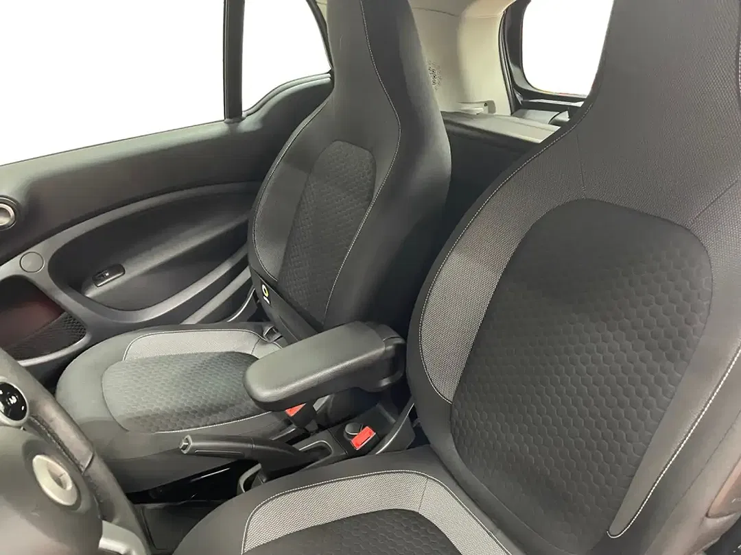 smart forTwo - Thumbnail 11