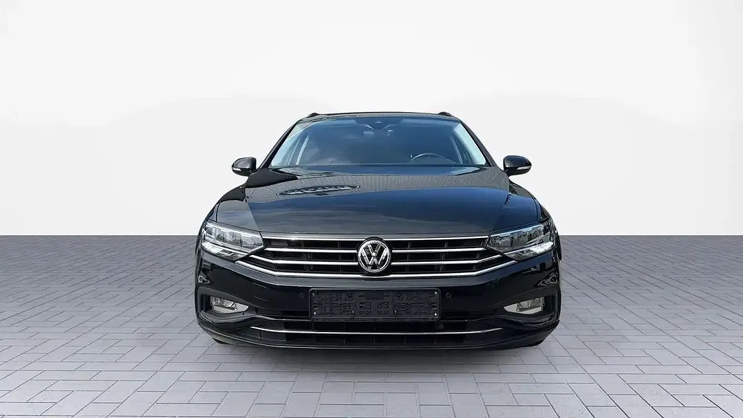 Volkswagen Passat Variant - Thumbnail 8