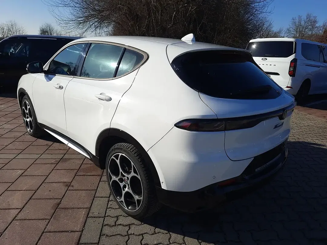 Alfa Romeo Tonale - Thumbnail 4
