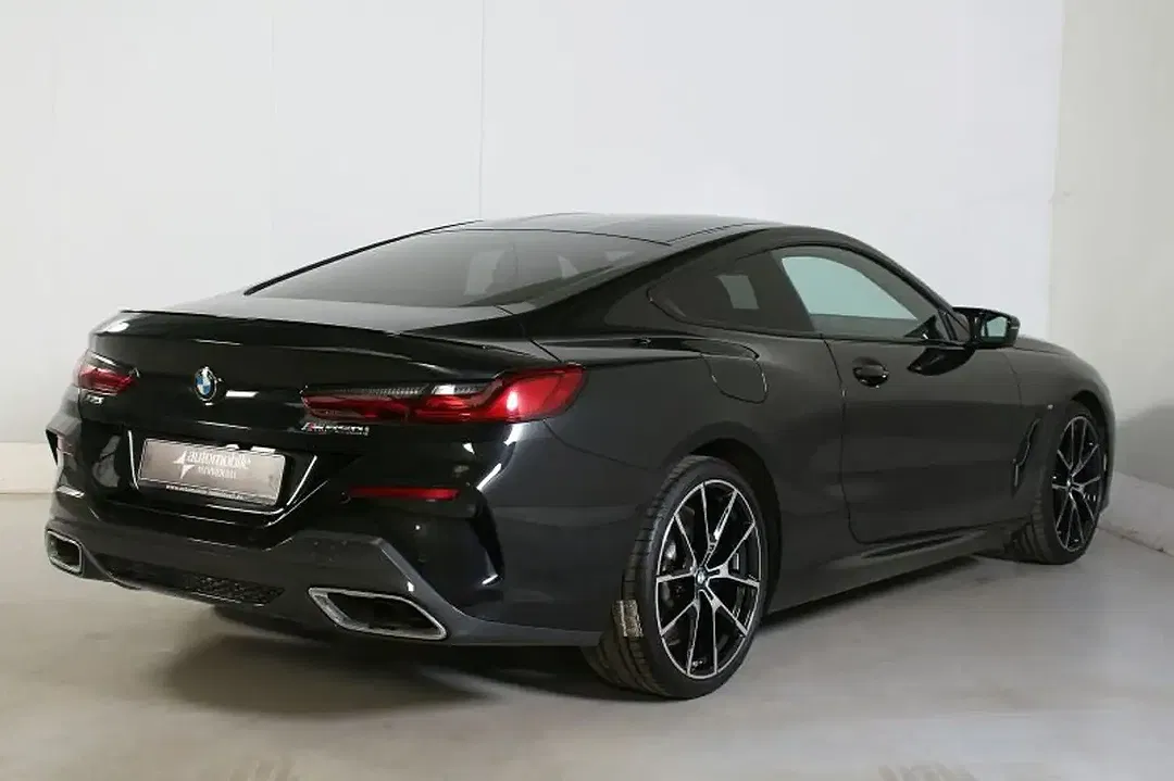 BMW M850 - Thumbnail 4