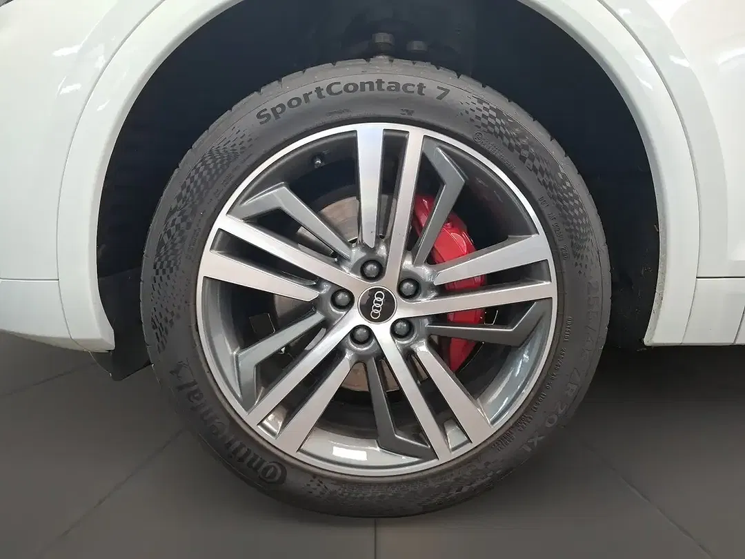 Audi Q5 - Thumbnail 7
