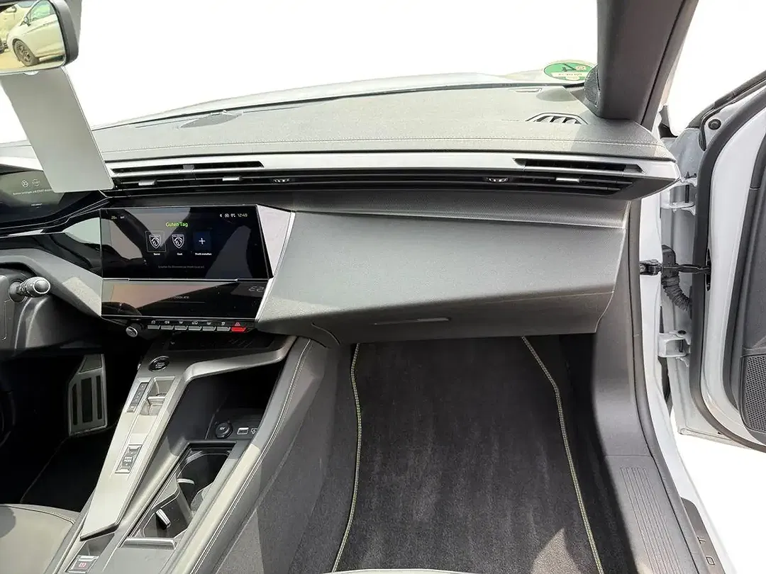 Peugeot 308 PureTech GT SW - foto 14