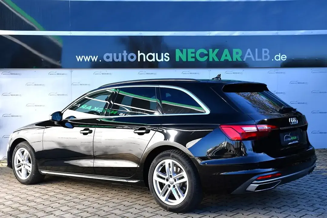 Audi A4 - Thumbnail 3