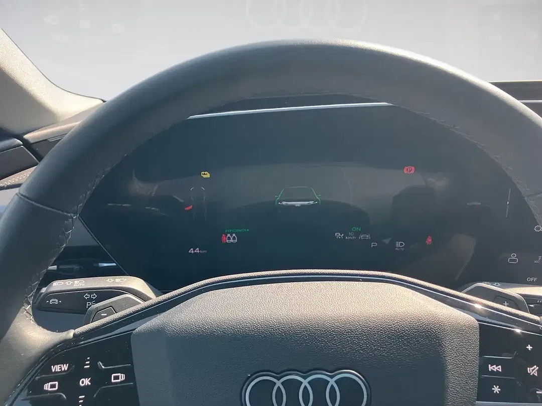 Audi A6 - Thumbnail 12