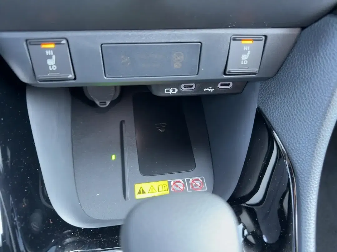 Toyota Yaris - Thumbnail 14