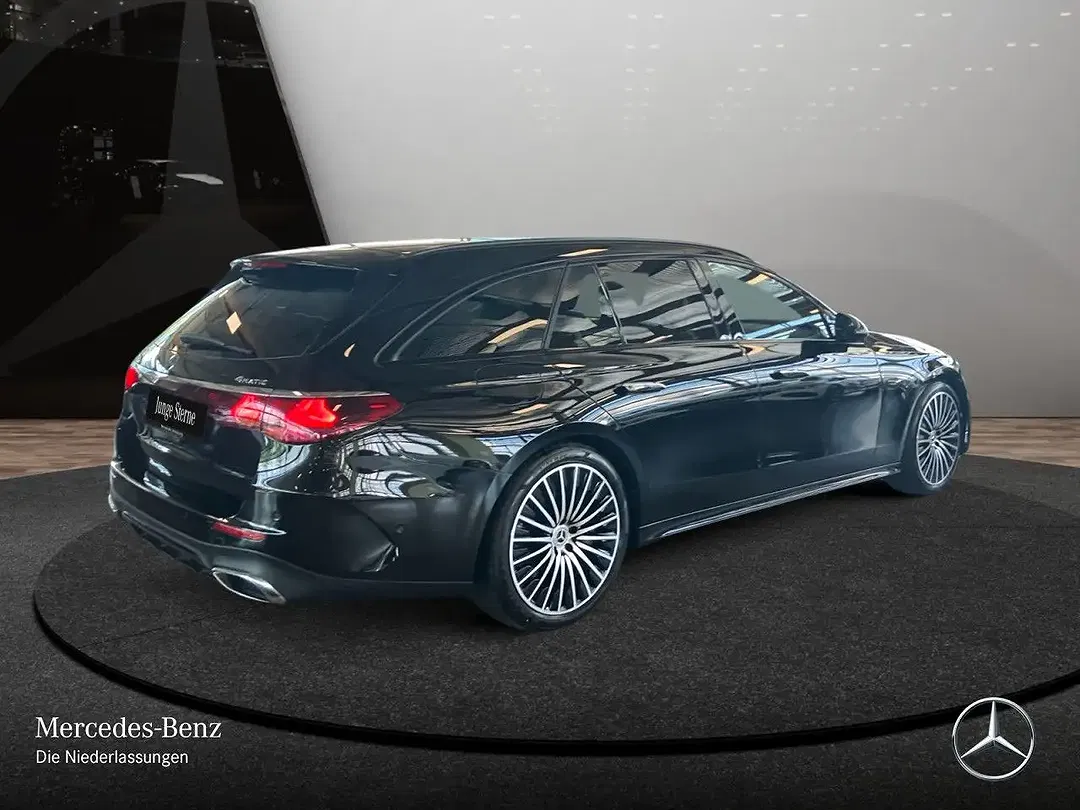 Mercedes-Benz E 300 - Thumbnail 7