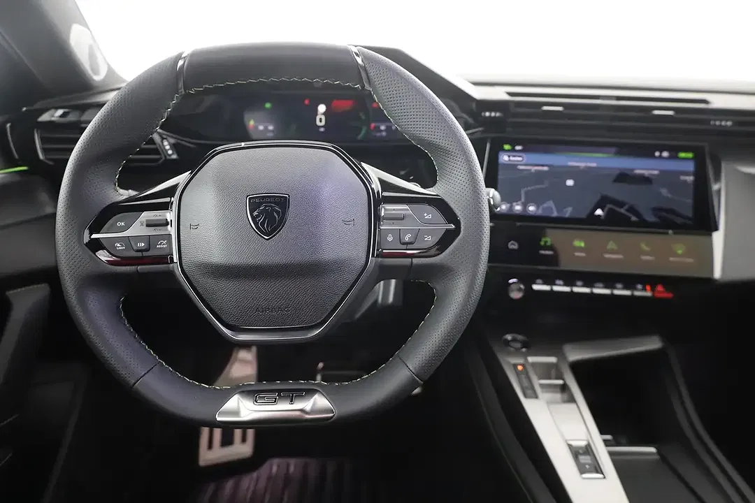 Peugeot 408 - Thumbnail 9