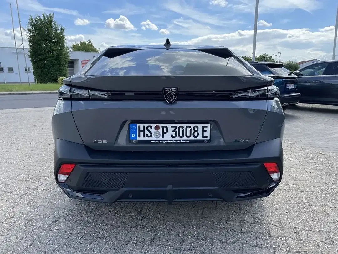 Peugeot 408 - Thumbnail 13