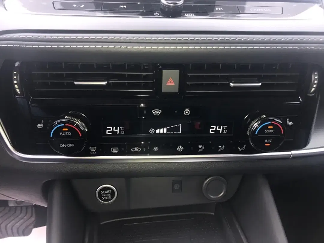 Nissan Qashqai - Thumbnail 10