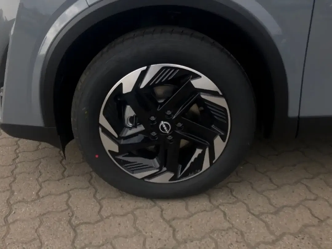 Nissan Qashqai - Thumbnail 5
