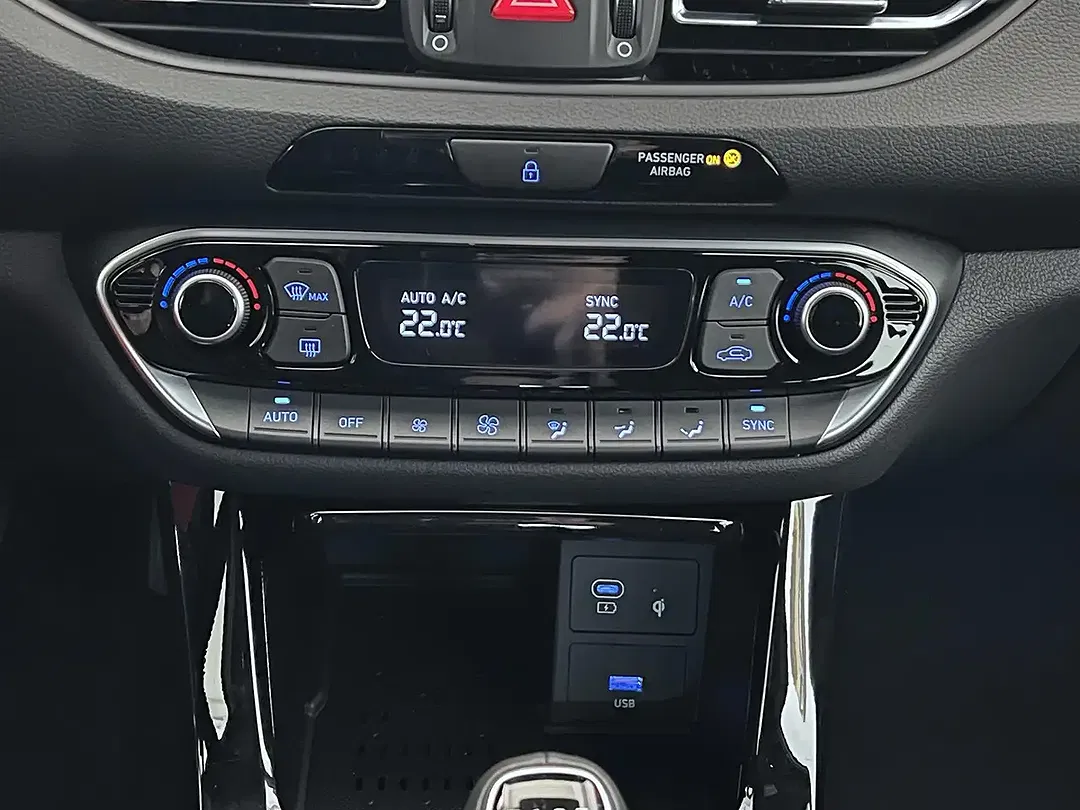 Hyundai i30 - Thumbnail 12