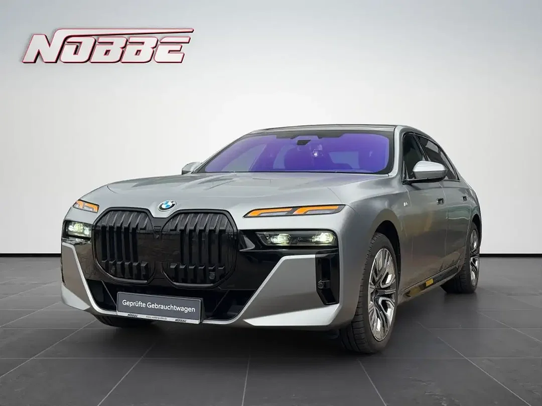 BMW 740 - Afbeelding 1