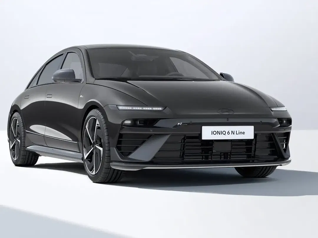 Hyundai IONIQ 6 - Thumbnail 1