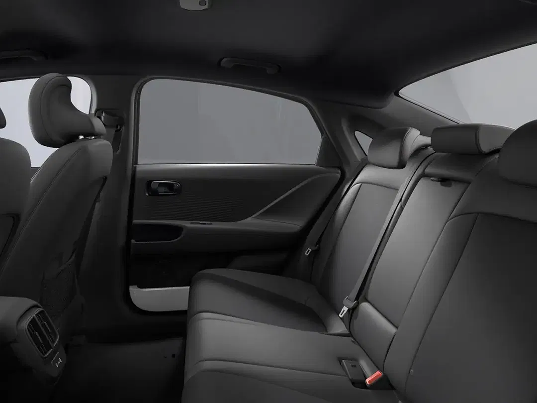 Hyundai IONIQ 6 - Thumbnail 12