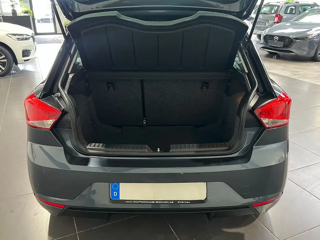 SEAT Ibiza - Thumbnail 5