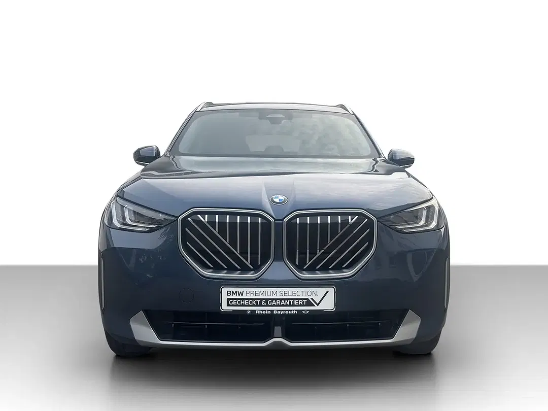 BMW X3 - Thumbnail 2