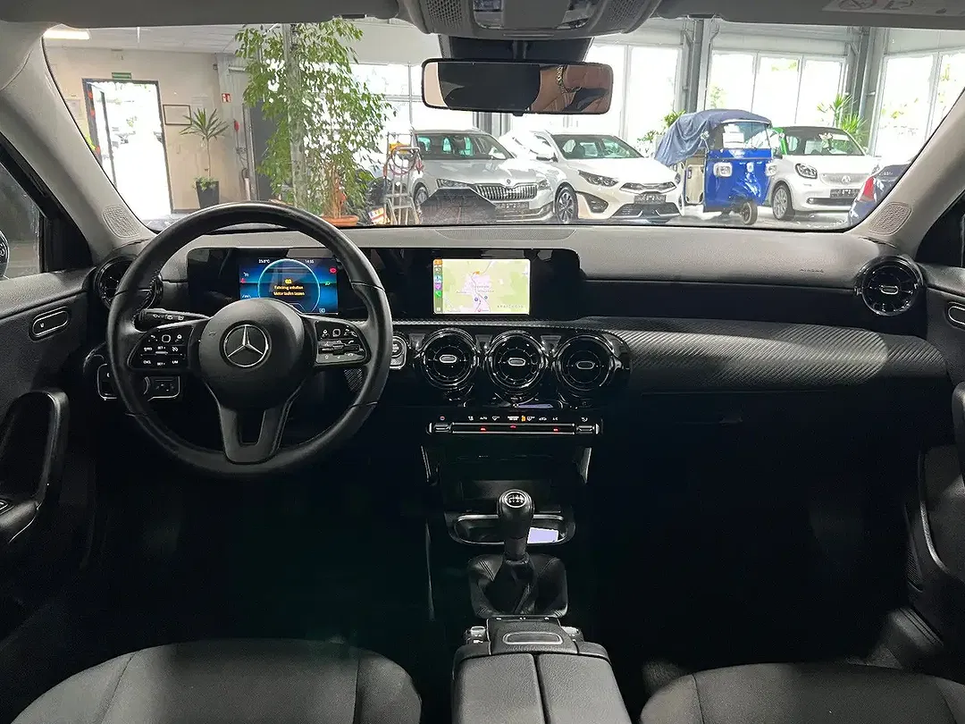 Mercedes-Benz A 180 - Thumbnail 11