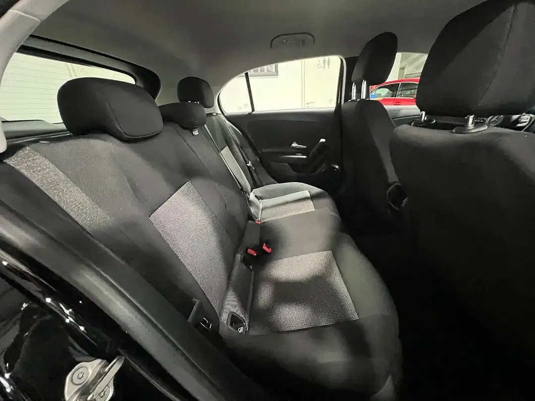 Mercedes-Benz A 180 - foto 15