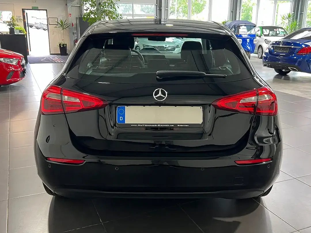 Mercedes-Benz A 180 - Thumbnail 4
