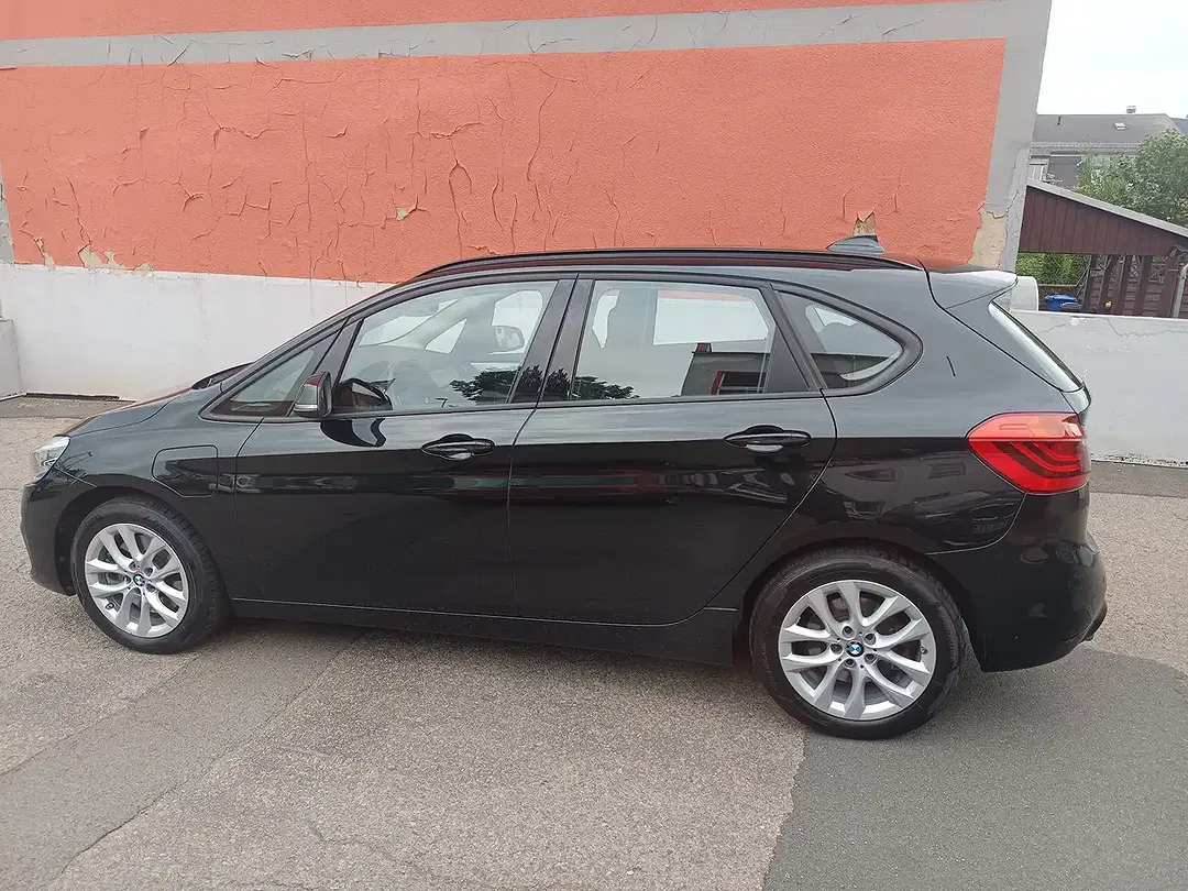 BMW 225 - Thumbnail 3